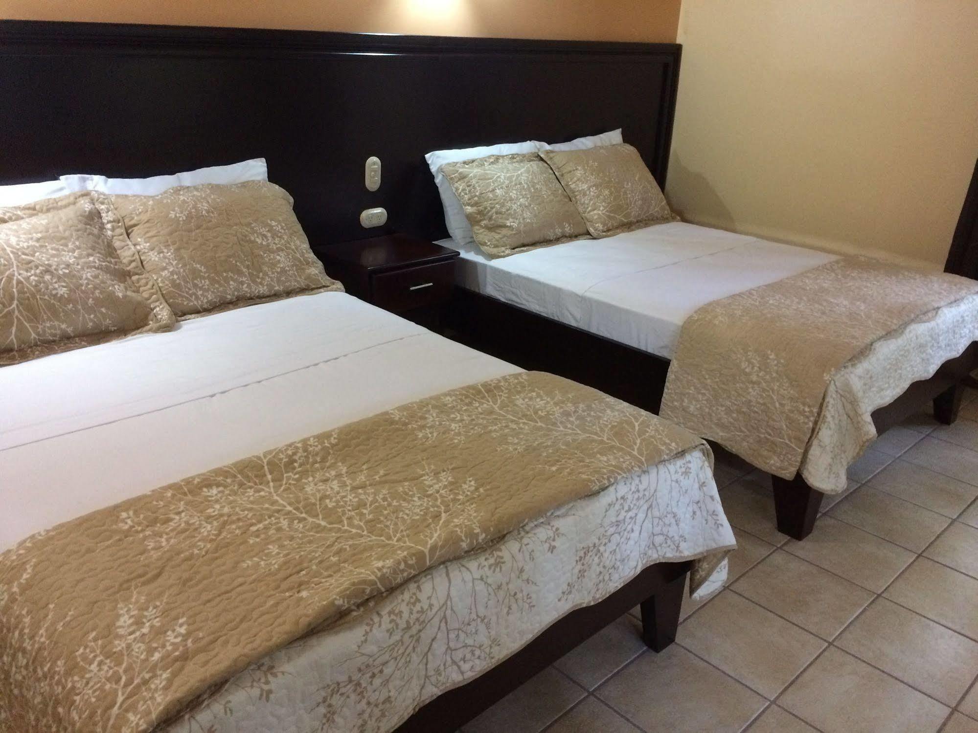 La Fortuna Mussaenda, Arenal酒店 外观 照片
